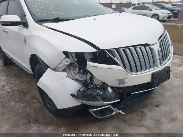 2LMDJ8JK2EBL17197 Lincoln MKX