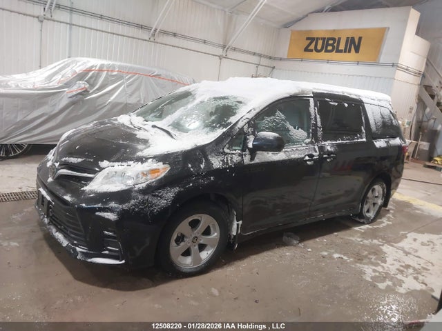 Aukcja sprzedaży 2020 Toyota Sienna Le V6, vin: 5TDKZ3DC8LS079035, numer aukcji: 12508220