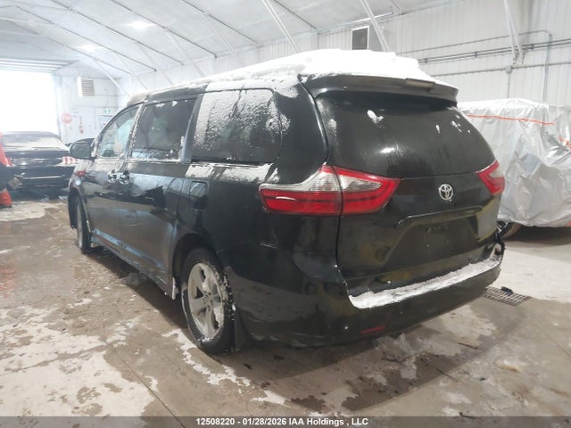 Aukcja sprzedaży 2020 Toyota Sienna Le V6, vin: 5TDKZ3DC8LS079035, numer aukcji: 12508220