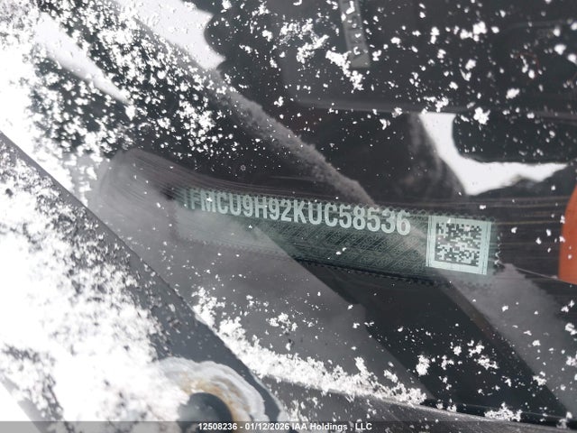 1FMCU9H92KUC58536 Ford ESCAPE SEL