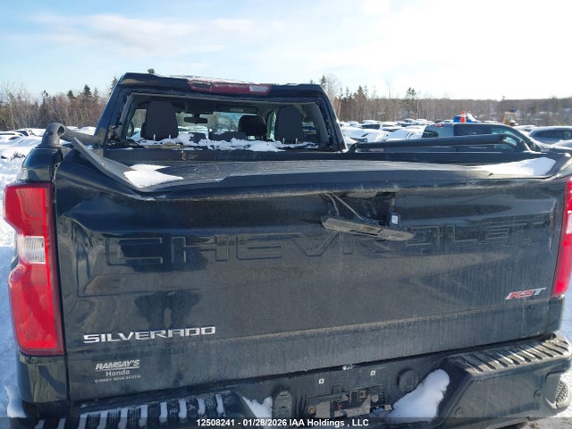 1GCUYEED1KZ135988 Chevrolet Silverado 1500 Rst