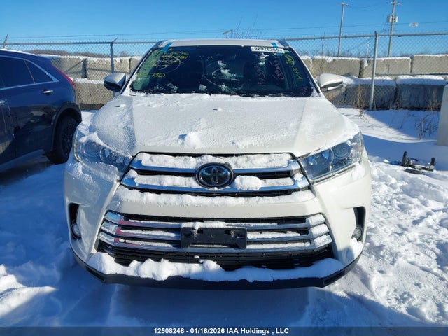 5TDJZRFH5HS451381 Toyota Highlander Se/xle