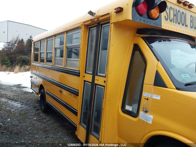 1GB3G3BG7E1207463 Chevrolet Express Cutaway 3500