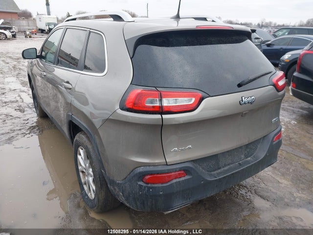 Jeep Cherokee Latitude 2017 1C4PJMCS4HW617992 Image 3