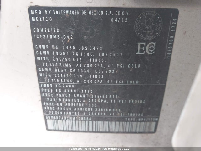 3VV8B7AX2NM108384 Volkswagen Tiguan Comfortline R-line Black Edition