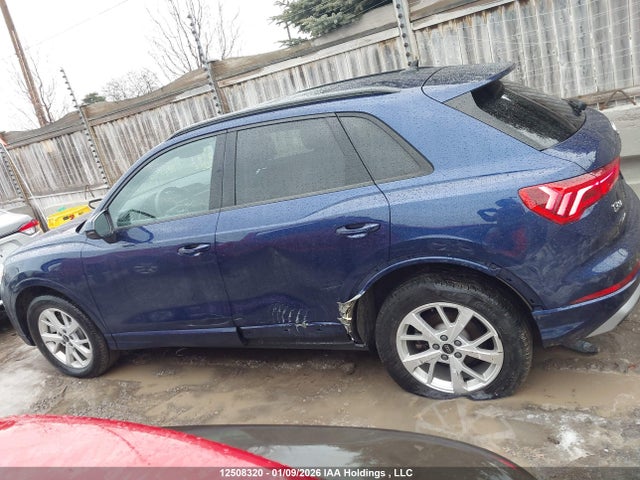 WA1AUCF38S1078884 Audi Q3 Premium 40
