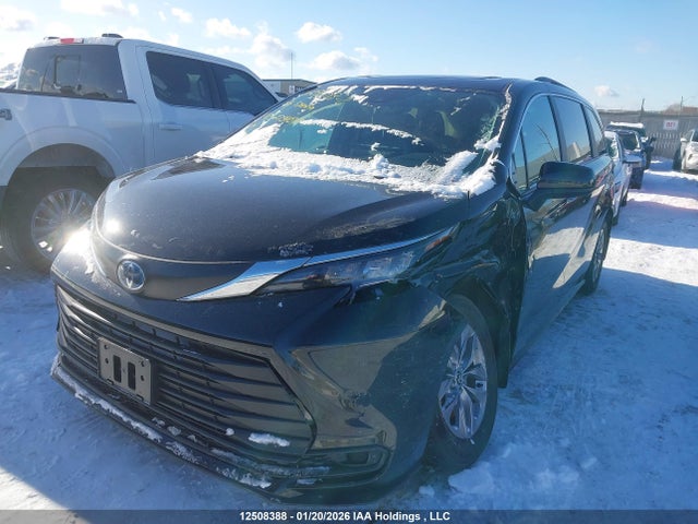 2025 Toyota Sienna Xle 8-passenger მანქანა იყიდება აუქციონზე, vin: 5TDGRKEC3SS273484, აუქციონის ნომერი: 12508388