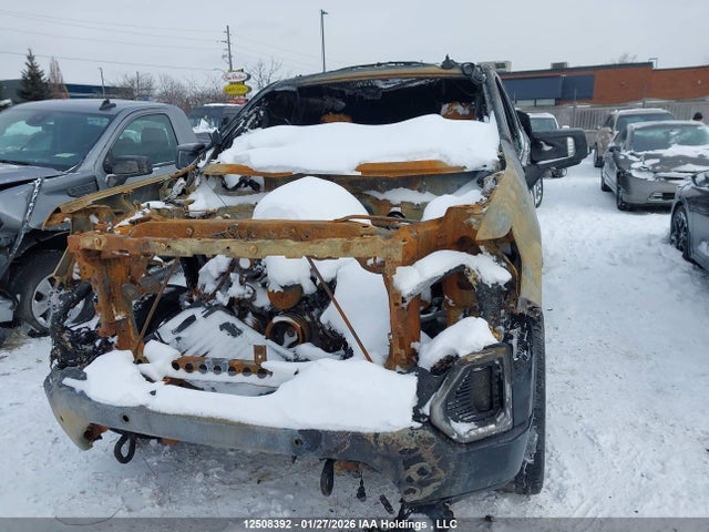 1GTP9EEL2LZ199394 GMC Sierra 1500 At4