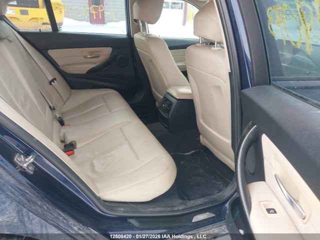 12508420 :رقم المزاد ، WBA3C3C53DF979073 vin ، 2013 Bmw 320i Xdrive مزاد بيع