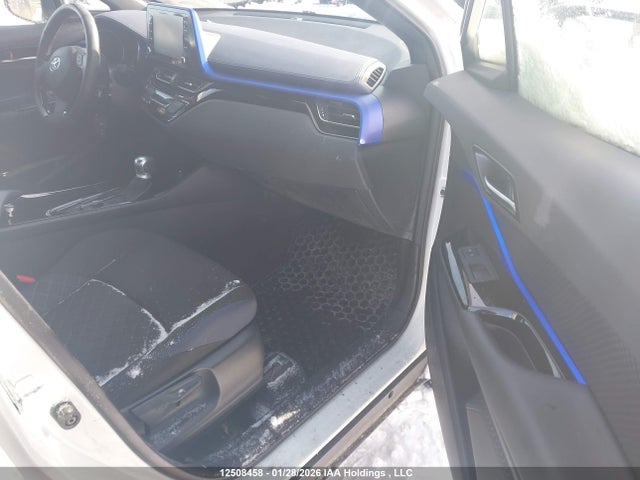 JTNKHMBX7M1123308 Toyota C-hr Xle Premium