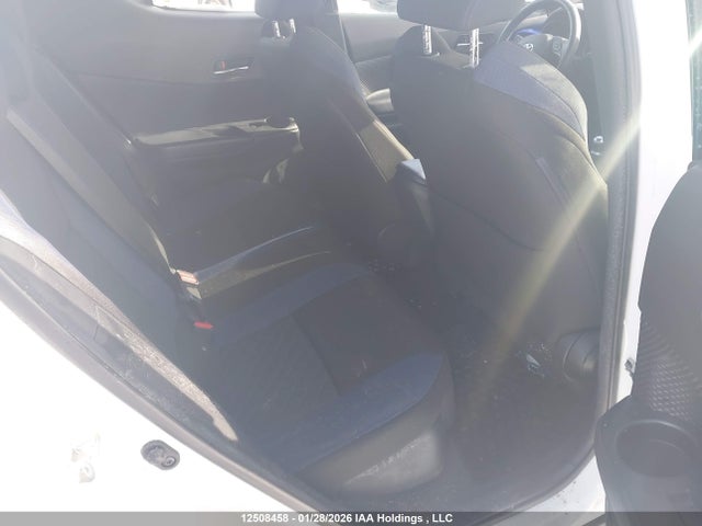 JTNKHMBX7M1123308 Toyota C-hr Xle Premium