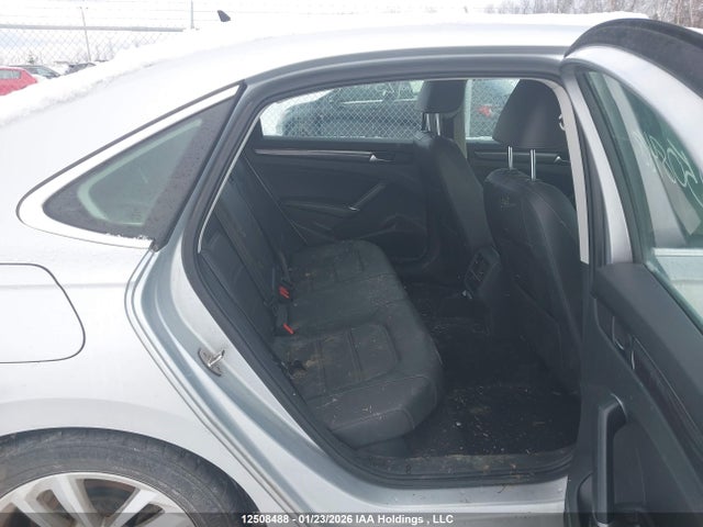 Продаж на аукціоні авто 2021 Volkswagen Passat Highline, vin: 1VWBA7A3XMC012696, номер лоту: 12508488