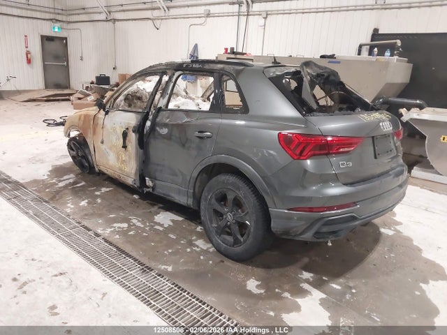 WA1FECF34R1074831 Audi Q3 45 Technik