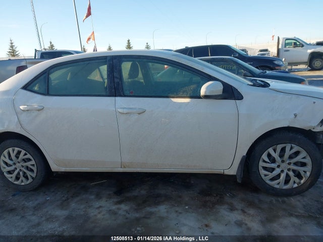 2T1BURHE0HC877428 Toyota COROLLA LE