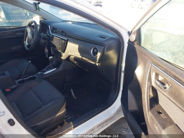 2T1BURHE0HC877428 Toyota COROLLA LE