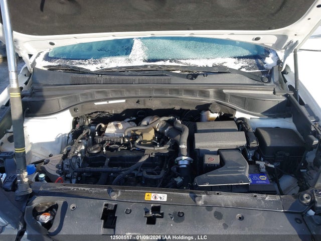 5XYZUDLA1HG392936 Hyundai Santa Fe Sport 2.0t Se