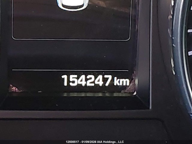 5XYZUDLA1HG392936 Hyundai Santa Fe Sport 2.0t Se