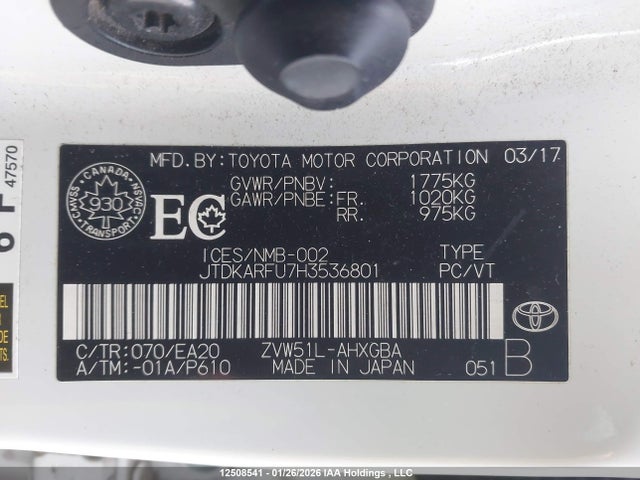 JTDKARFU7H3536801 Toyota Prius Technology