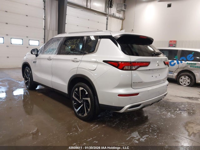 JA4T5VA95RZ624503 Mitsubishi Outlander