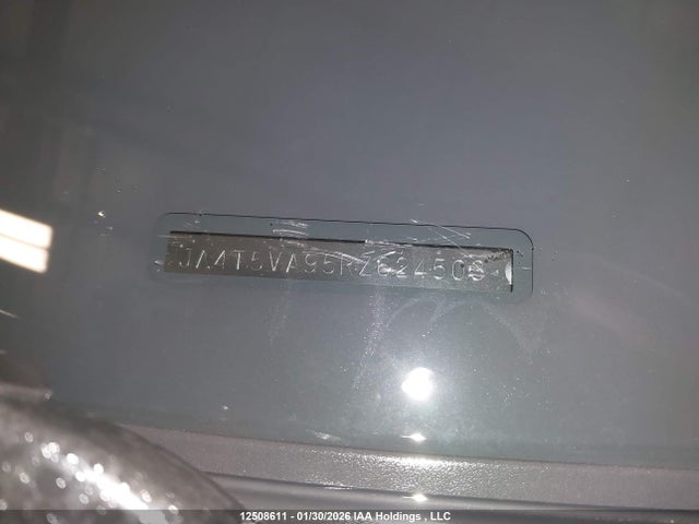 JA4T5VA95RZ624503 Mitsubishi Outlander