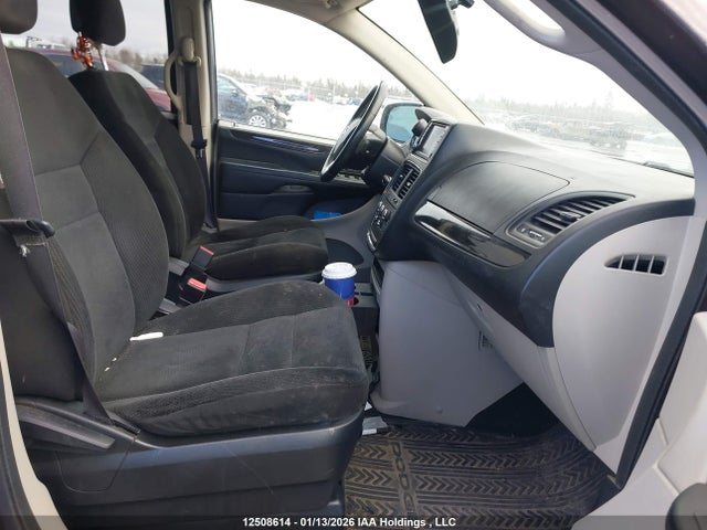 2C4RDGBG4HR560989 Dodge Grand Caravan Cvp/sxt