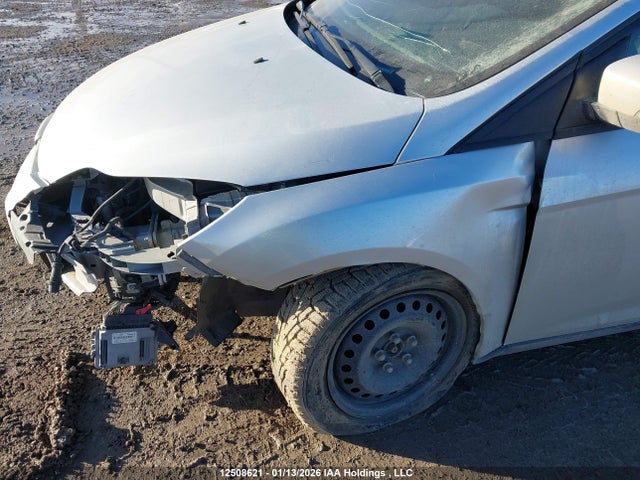 1FADP3K28EL261319 Ford FOCUS SE