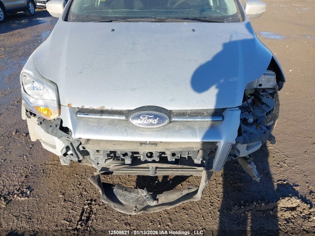 1FADP3K28EL261319 Ford FOCUS SE