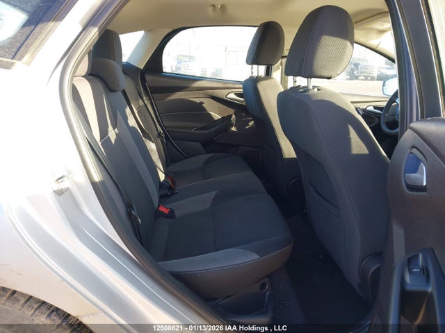 1FADP3K28EL261319 Ford FOCUS SE