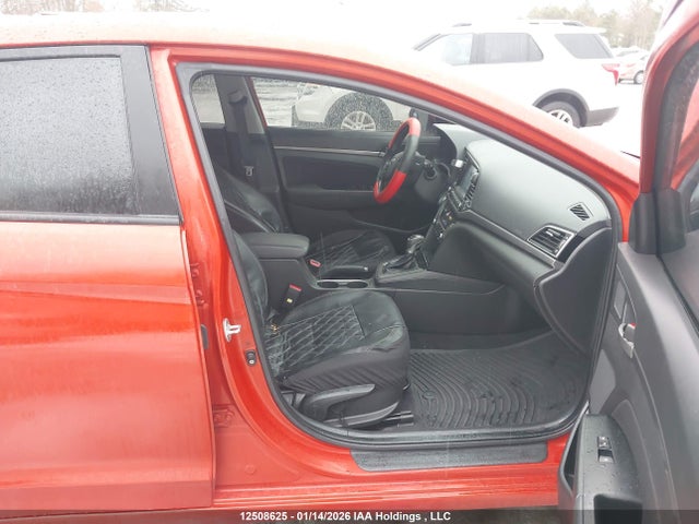 KMHD84LFXHU267700 Hyundai Elantra Gls