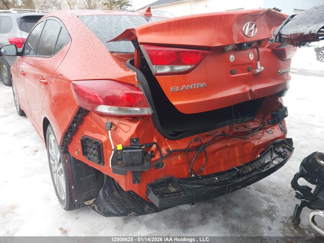 KMHD84LFXHU267700 Hyundai Elantra Gls