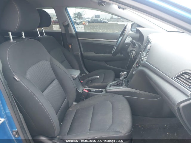 KMHD84LF0HU087822 Hyundai Elantra Se/value/limited