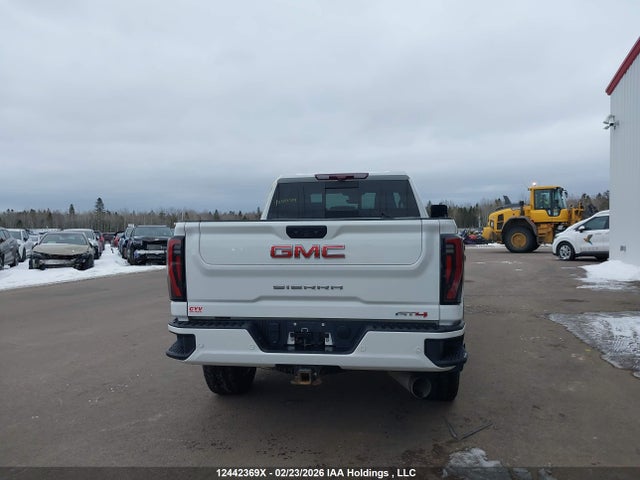 1GT49PEY7RF185561 GMC Sierra 2500hd At4