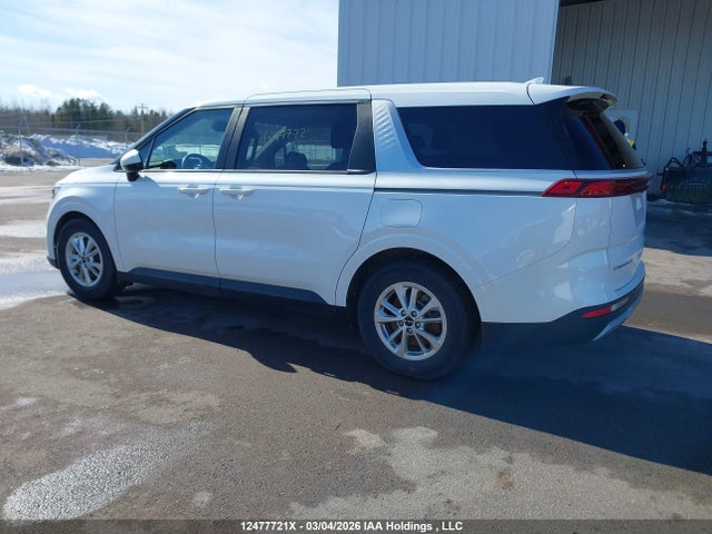 KNDNB5H3XN6156272 KIA Carnival Lx