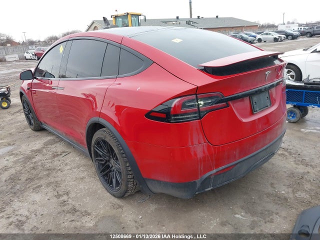 7SAXCDE5XPF380738 Tesla Model X Awd/standard Range