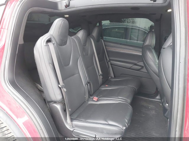 7SAXCDE5XPF380738 Tesla Model X Awd/standard Range