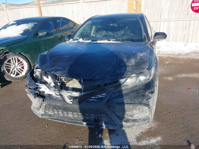 4T1G11AK8MU477402 Toyota CAMRY SE