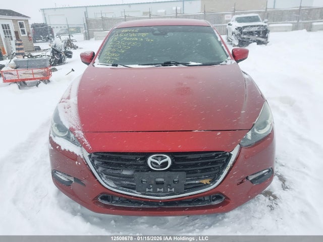 3MZBN1U79JM256480 Mazda Mazda3 Gx