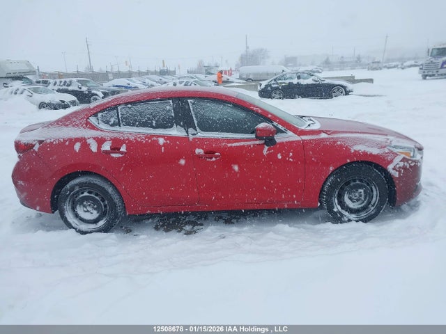 3MZBN1U79JM256480 Mazda Mazda3 Gx