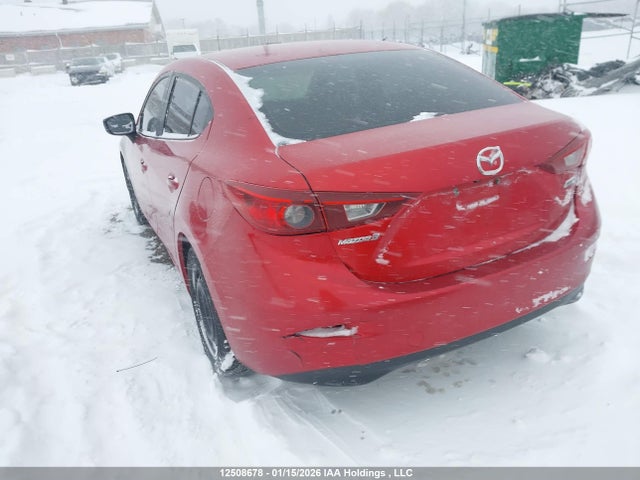 3MZBN1U79JM256480 Mazda Mazda3 Gx