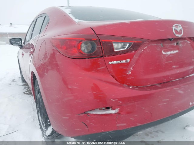 3MZBN1U79JM256480 Mazda Mazda3 Gx
