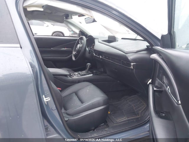 3MVDMBCM8PM575906 Mazda Cx-30 Gs