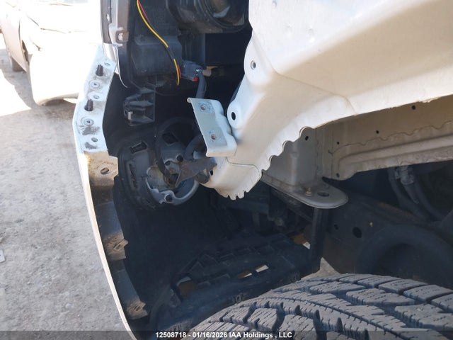 1GTP6FE18K1246423 GMC Canyon All Terrain W/cloth/all Terrain W/leather