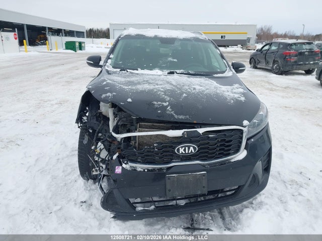 5XYPGDA37KG579902 KIA Sorento L/lx