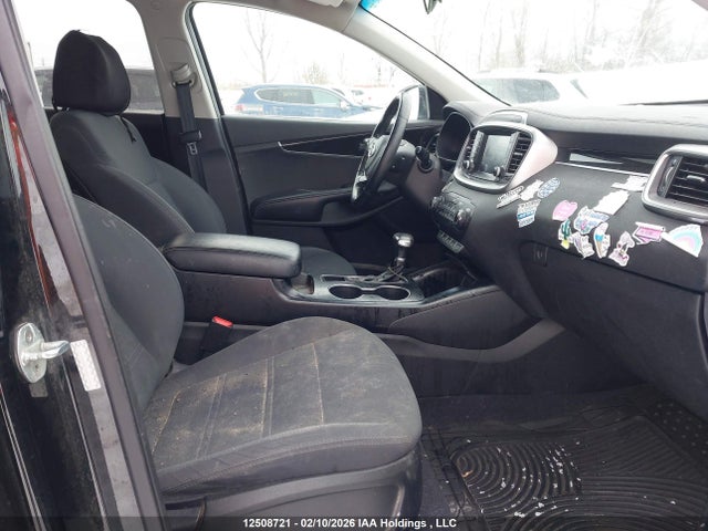 5XYPGDA37KG579902 KIA Sorento L/lx