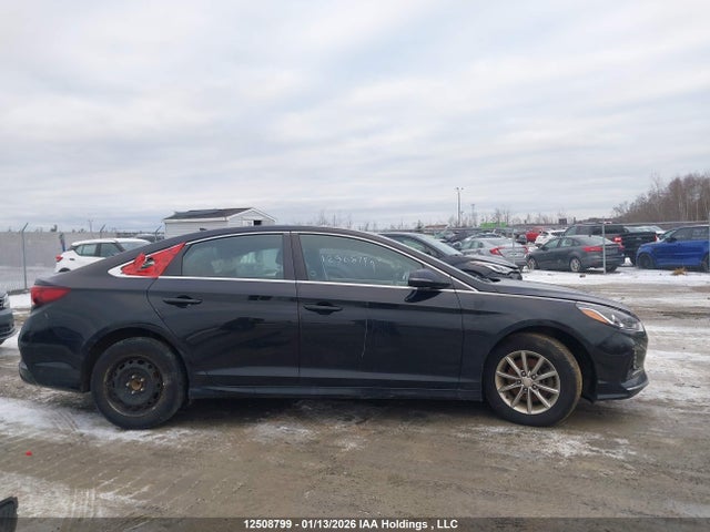 5NPE24AF5JH726483 Hyundai SONATA GL