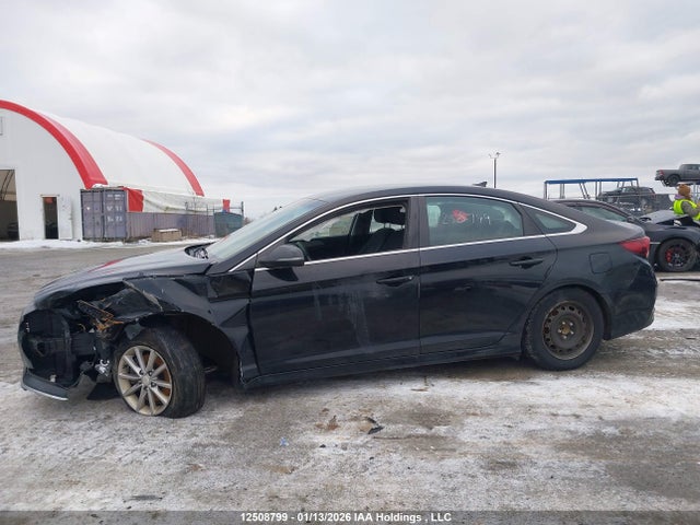 5NPE24AF5JH726483 Hyundai SONATA GL