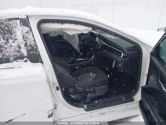 4T1B31HK0JU004132 Toyota Camry Hybrid Le