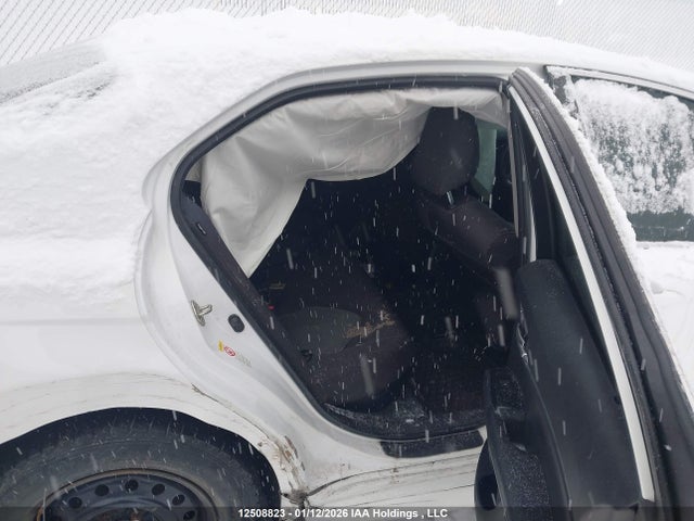 4T1B31HK0JU004132 Toyota Camry Hybrid Le