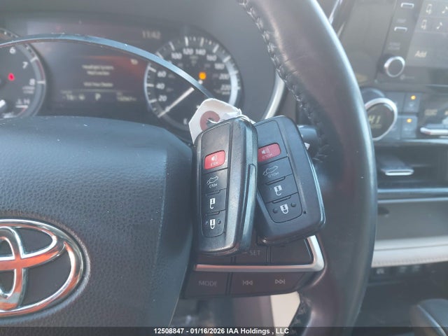 5TDGZRBH7MS527967 Toyota Highlander