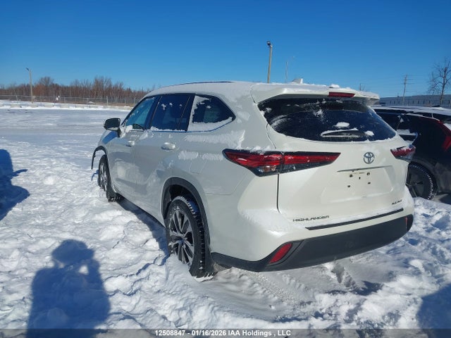 5TDGZRBH7MS527967 Toyota Highlander